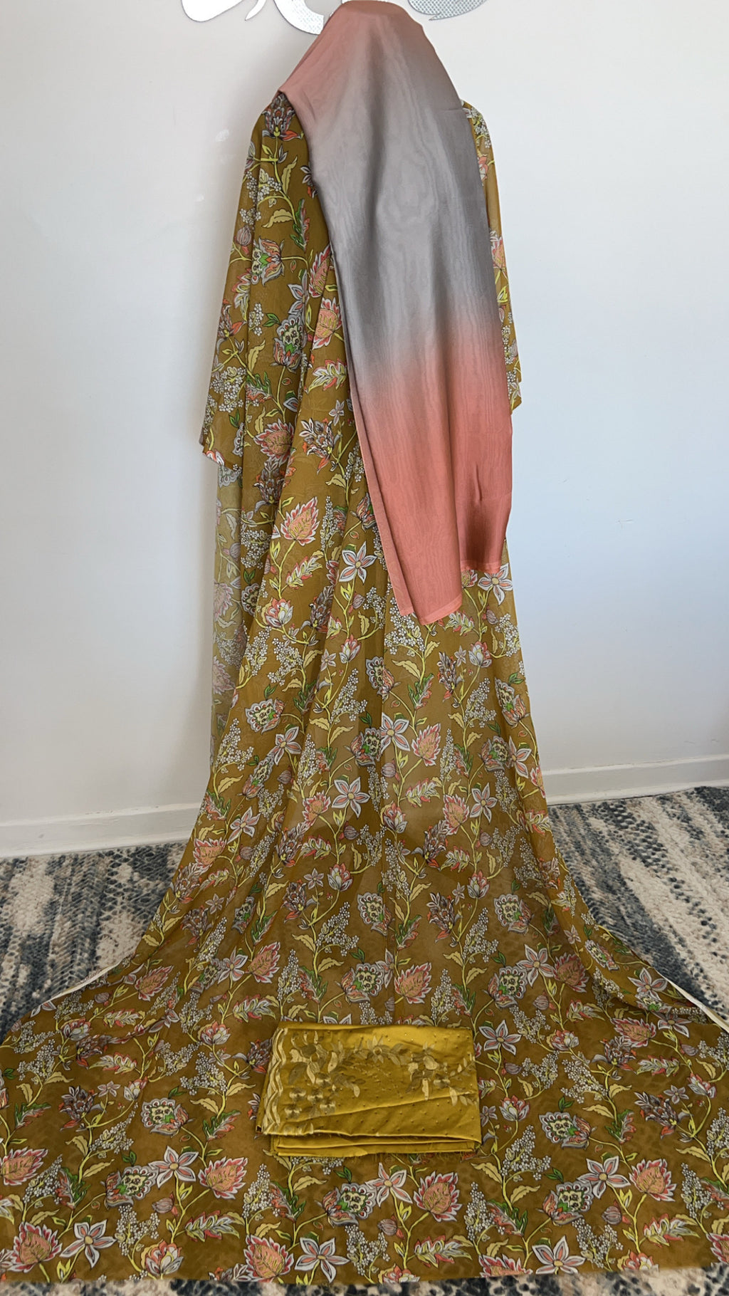 Beautiful Gremany dirac set Free size 3Pcs